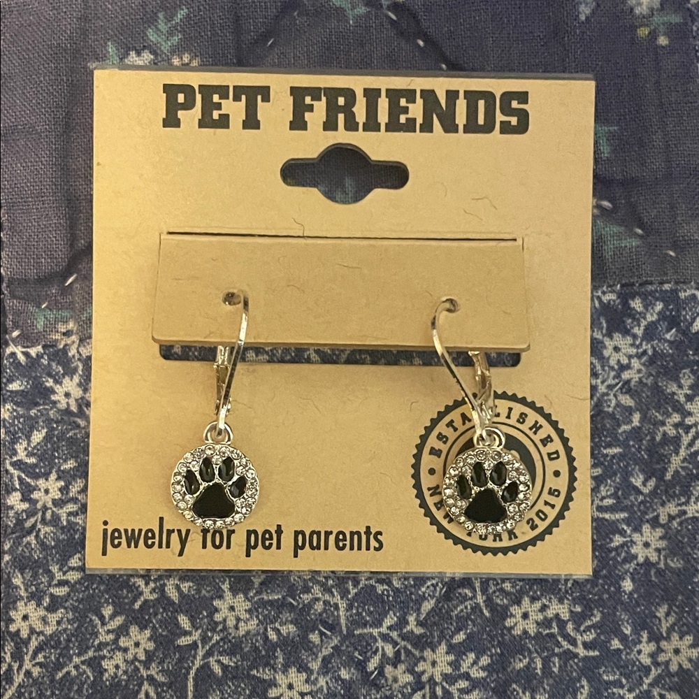 ❤️PET FRIENDS Silver and Black Paw Print Earrings